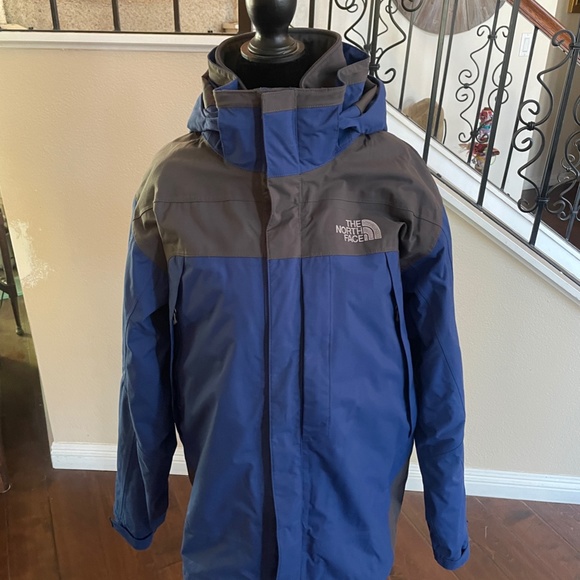 THE NORTH FACE mens Condor Tri Climate Jacket - Picture 2 of 16